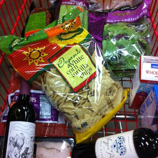 Photo taken at Trader Joe's by Jason M. on 6/27/2012-加尼福尼亚 沙加缅度福尔瑟姆大道5000(在第51街) Photo taken at Trader Joe's by Jason M. on 6/27/2012