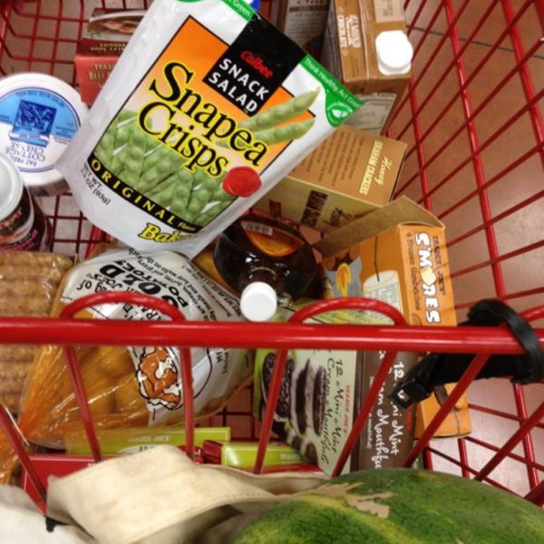 Photo taken at Trader Joe's by Robyn S. on 7/12/2012-密苏里州圣刘易斯城布伦特伍德中心48号 Photo taken at Trader Joe's by Robyn S. on 7/12/2012