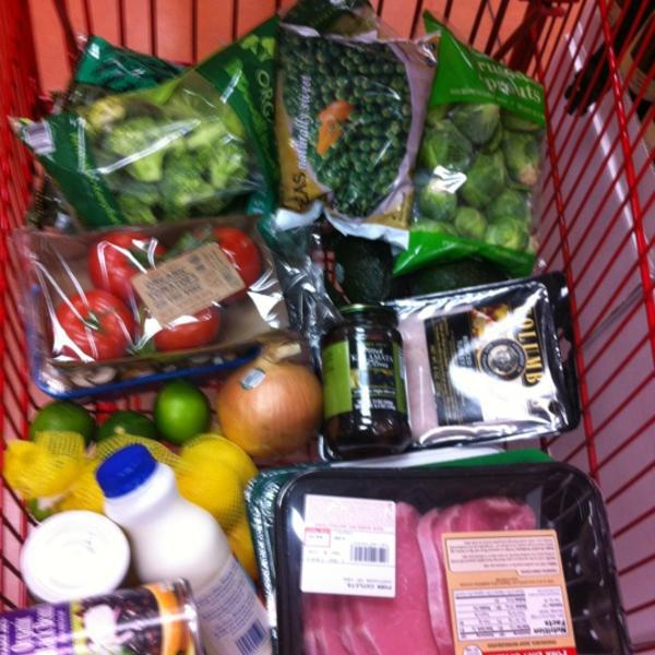 Photo taken at Trader Joe's by Cari B. on 5/4/2012-密苏里州圣刘易斯城布伦特伍德中心48号 Photo taken at Trader Joe's by Cari B. on 5/4/2012