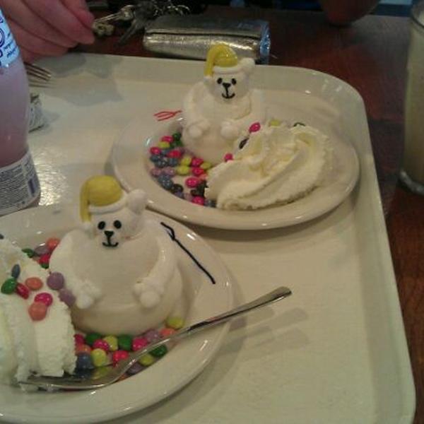 Photo taken at HEMA by Marc S. on 8/26/2011-荷兰乌特勒支武尔登佐恩达尔38-42 Photo taken at HEMA by Marc S. on 8/26/2011