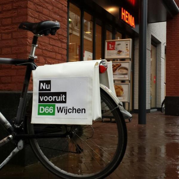 Photo taken at HEMA by Moermanology on 2/8/2014