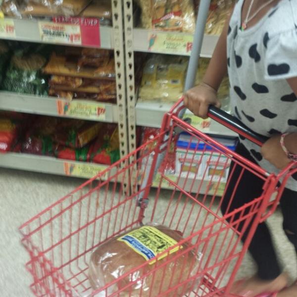 Photo taken at Trader Joe's by Lisa B. on 2/22/2014-亚利桑那 格兰岱尔0西钟路772(第75大街) Photo taken at Trader Joe's by Lisa B. on 2/22/2014