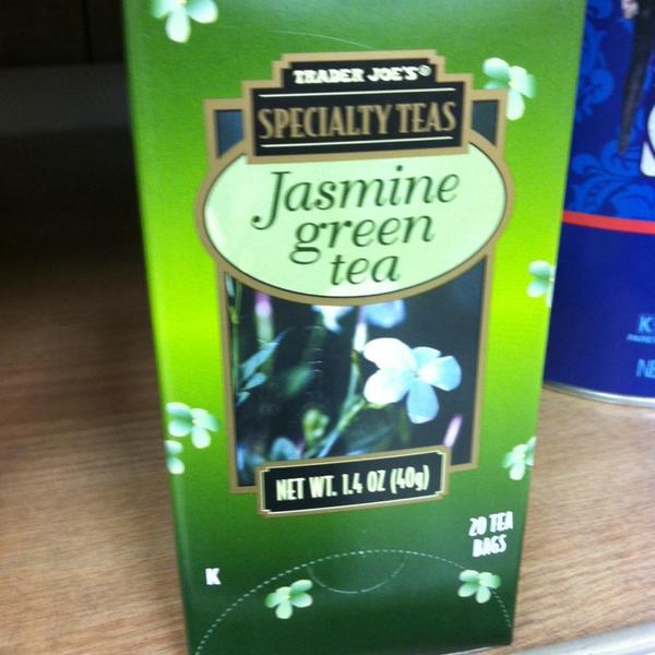 Photo taken at Trader Joe's by Michael S. on 12/18/2013-亚利桑那 格兰岱尔0西钟路772(第75大街) Photo taken at Trader Joe's by Michael S. on 12/18/2013