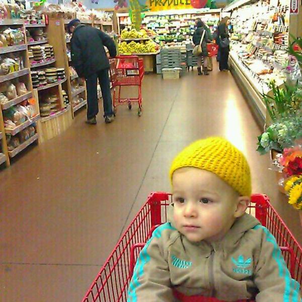 Photo taken at Trader Joe's by DannyCrowns on 12/15/2011-宾夕法尼亚州匹兹堡市佩恩大道6343号 Photo taken at Trader Joe's by DannyCrowns on 12/15/2011