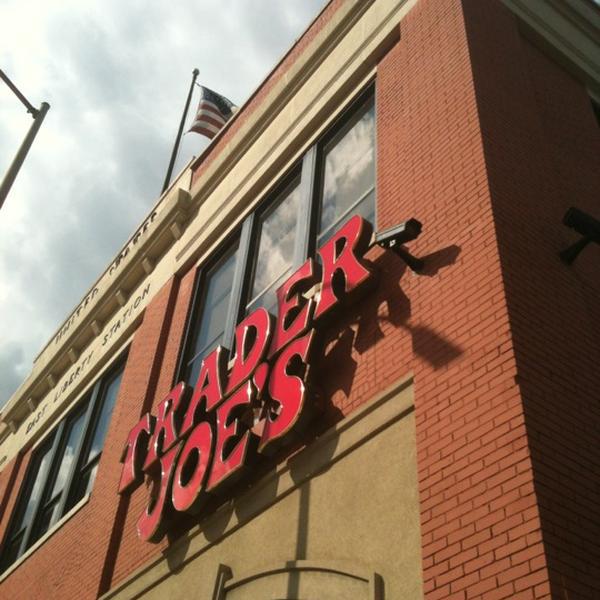 Photo taken at Trader Joe's by Alec S. on 8/12/2012-宾夕法尼亚州匹兹堡市佩恩大道6343号 Photo taken at Trader Joe's by Alec S. on 8/12/2012