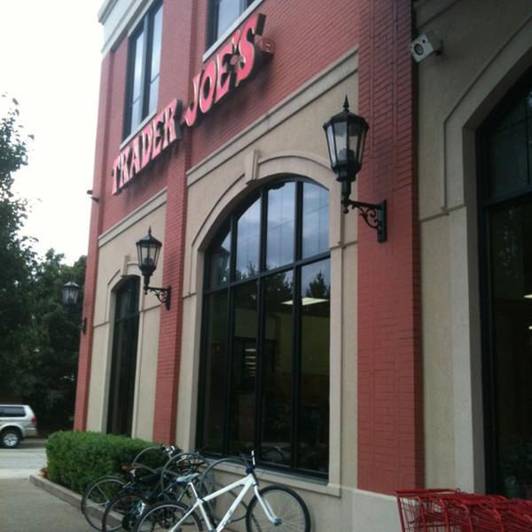 Photo taken at Trader Joe's by Alec S. on 9/4/2012-宾夕法尼亚州匹兹堡市佩恩大道6343号 Photo taken at Trader Joe's by Alec S. on 9/4/2012