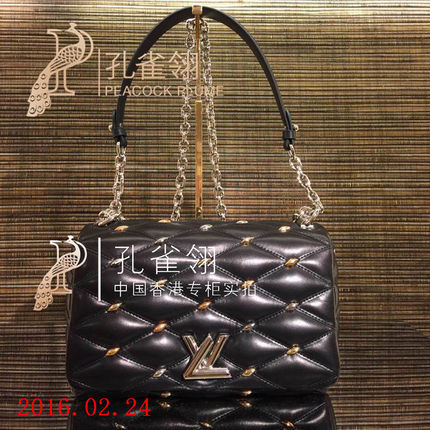 孔雀翎 Louis Vuitton路易威登lv女包16春款钉饰格纹单肩包M50944 孔雀翎 Louis Vuitton路易威登lv女包16春款钉饰格纹单肩包M50944