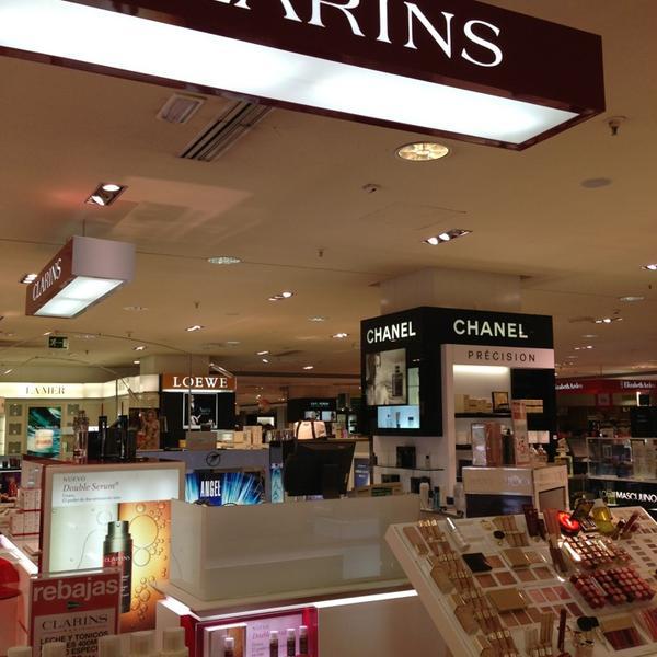 Photo taken at El Corte Inglés by Anabel_R on 8/29/2013