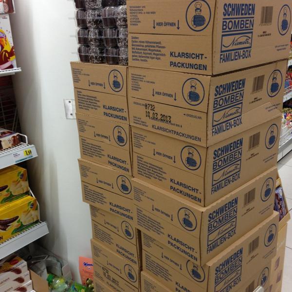 Photo taken at MERKUR by Rüdiger B. on 2/15/2013