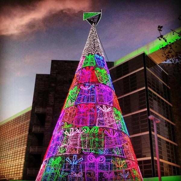 Photo taken at El Corte Inglés by Pepe G. on 12/20/2012