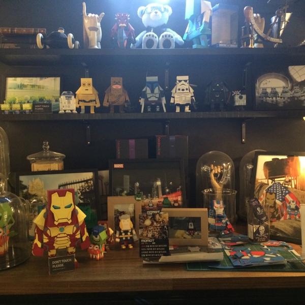 Photo taken at 올리브영 (OLIVE YOUNG) Lifestyle Experience Center by EunKyu P. on 3/22/2014-首尔特别市中区明洞53号总店OliveYoung美妆店 Photo taken at 올리브영 (OLIVE YOUNG) Lifestyle Experience Center by EunKyu P. on 3/22/2014