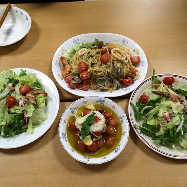 Photo taken at 홈플러스 (Home plus) by Boram K. on 2/25/2014-首尔东大门区千户大路133号 (龙头洞,Homeplus东大门店) Photo taken at 홈플러스 (Home plus) by Boram K. on 2/25/2014