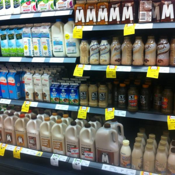 Photo taken at Coles Central by Aret S. on 6/30/2012-澳大利亚维多利亚州墨尔本中央商场 Photo taken at Coles Central by Aret S. on 6/30/2012