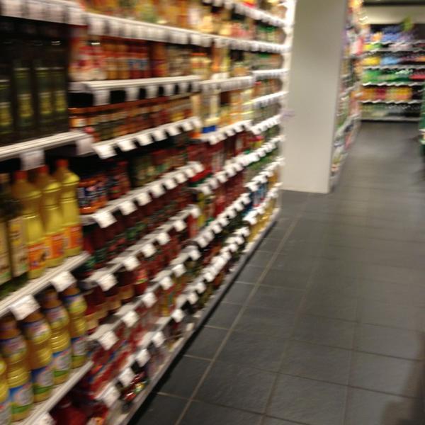 Photo taken at Carrefour by wdb 0. on 1/8/2013