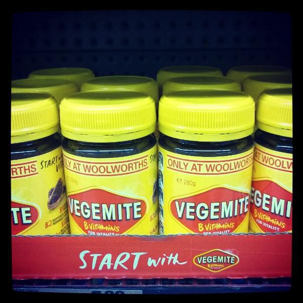 Photo taken at Woolworths by Heather D. on 1/1/2015-澳大利亚维多利亚州墨尔本柯林斯街南十字星车站 Photo taken at Woolworths by Heather D. on 1/1/2015