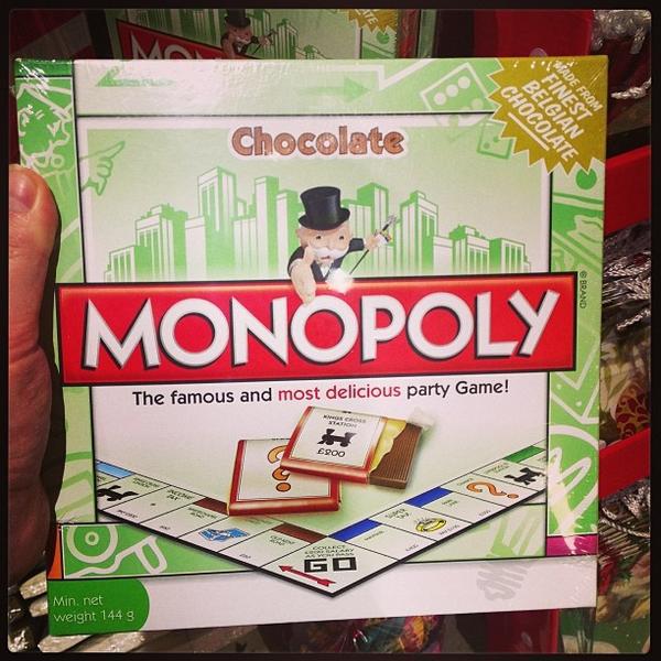 Photo taken at Woolworths by Brent H. on 11/16/2013-澳大利亚维多利亚州墨尔本柯林斯街南十字星车站 Photo taken at Woolworths by Brent H. on 11/16/2013