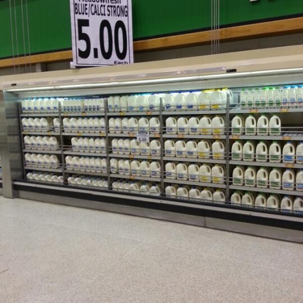 Photo taken at PAK'nSAVE by Morris F. on 1/20/2013