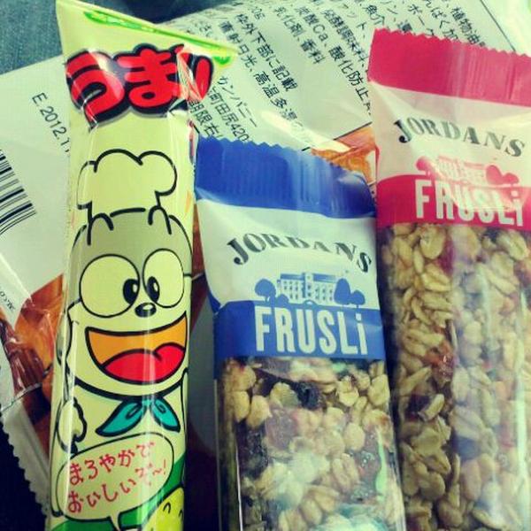 Photo taken at 올리브영 (OLIVE YOUNG) by EunByeol K. on 1/30/2012