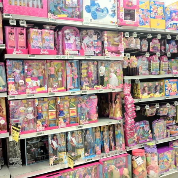 Photo taken at Carrefour by Bich Ngoc D. on 9/7/2012-法国罗讷格朗商业中心 Photo taken at Carrefour by Bich Ngoc D. on 9/7/2012