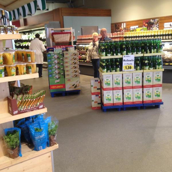 Photo taken at EDEKA-Center Gronemann by Peter ®. on 4/19/2013