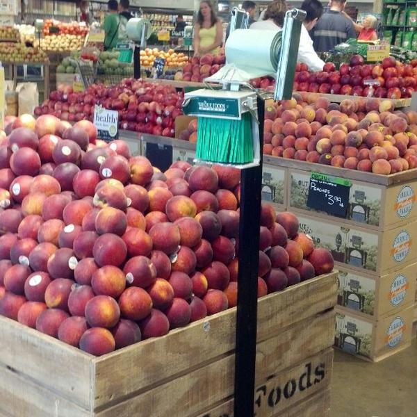 Photo taken at Whole Foods Market by Lorena H. on 6/9/2013-伊利诺州内珀维尔第75大街2607号 Photo taken at Whole Foods Market by Lorena H. on 6/9/2013