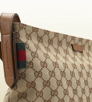 美国直邮Gucci/古奇 gucci1626女帆布经典图案邮差包单肩包包邮 美国直邮Gucci/古奇 gucci1626女帆布经典图案邮差包单肩包包邮