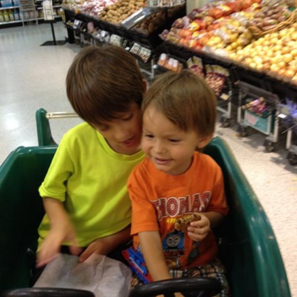 Photo taken at Publix by Lemuel G. on 9/3/2012
