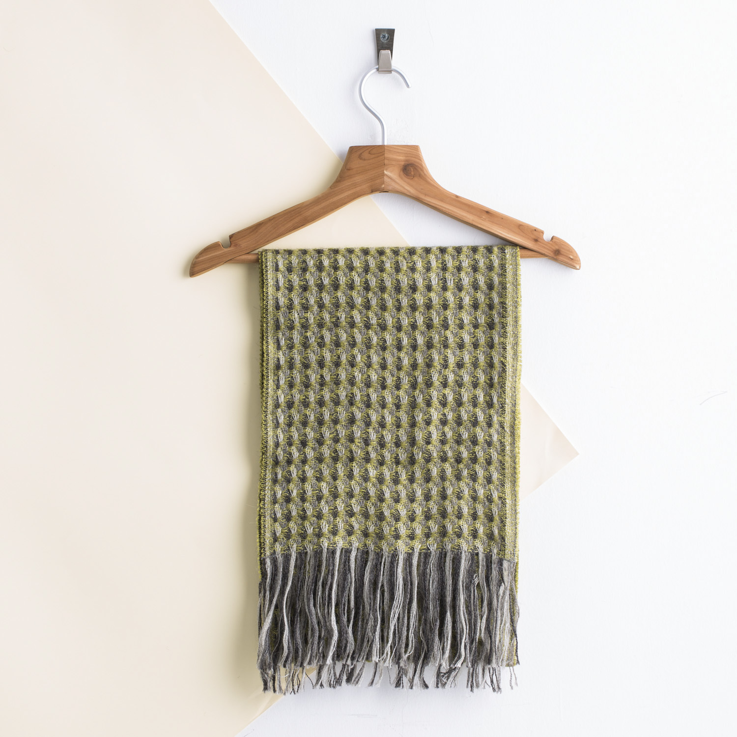 新西兰进口山羊绒围巾-Stansborough贝壳杉灰色围巾