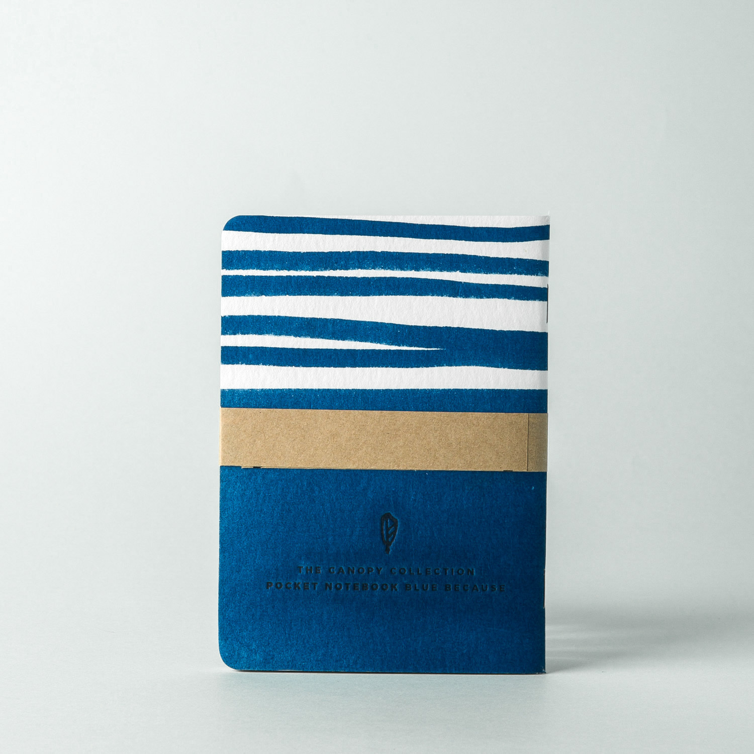 澳大利亚进口纸质口袋笔记本-Olive and the Volcano凸版印刷口袋笔记本A6（梦幻蓝）