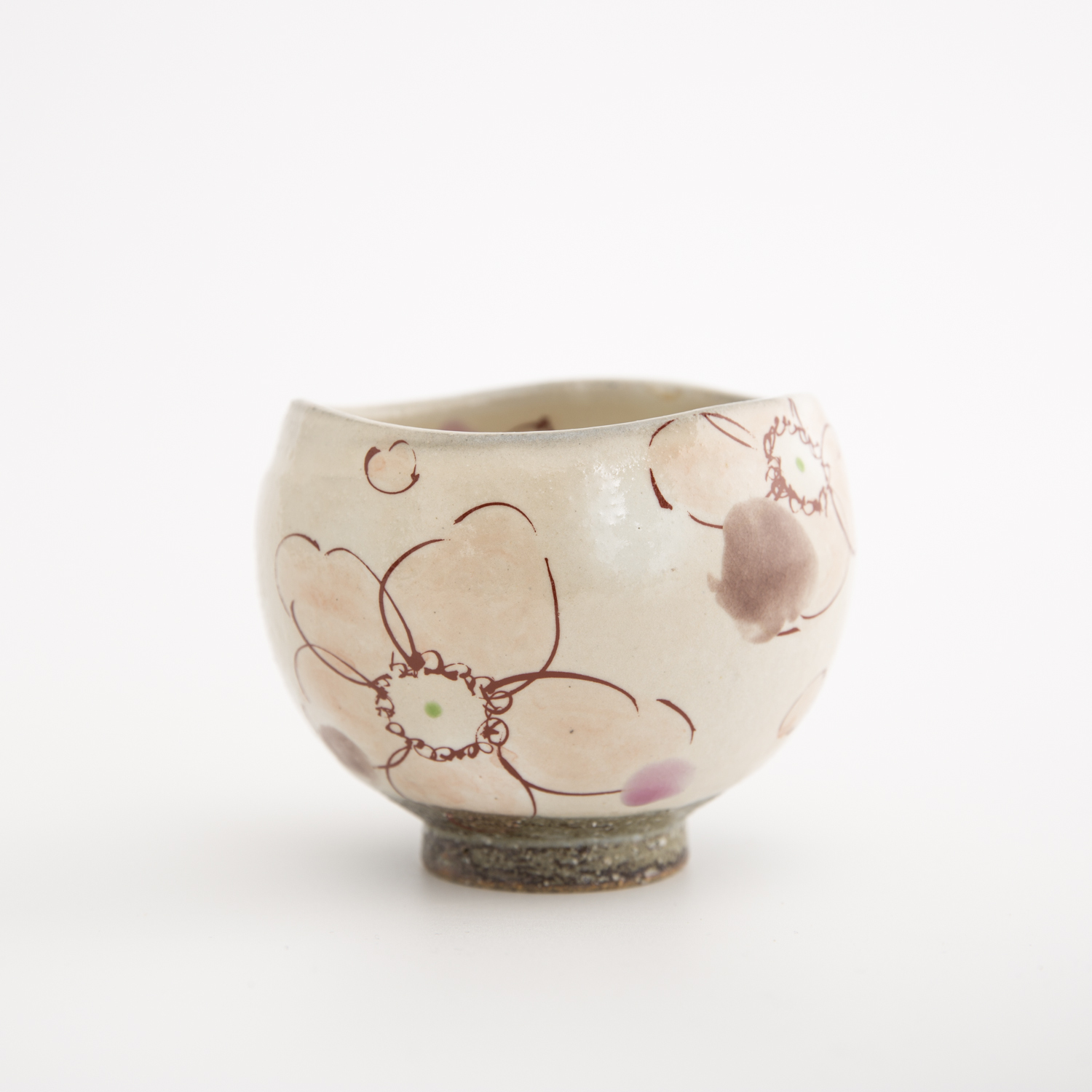 日本进口手工茶杯-虚空藏窑URARA花语系列九谷烧白底手工杯