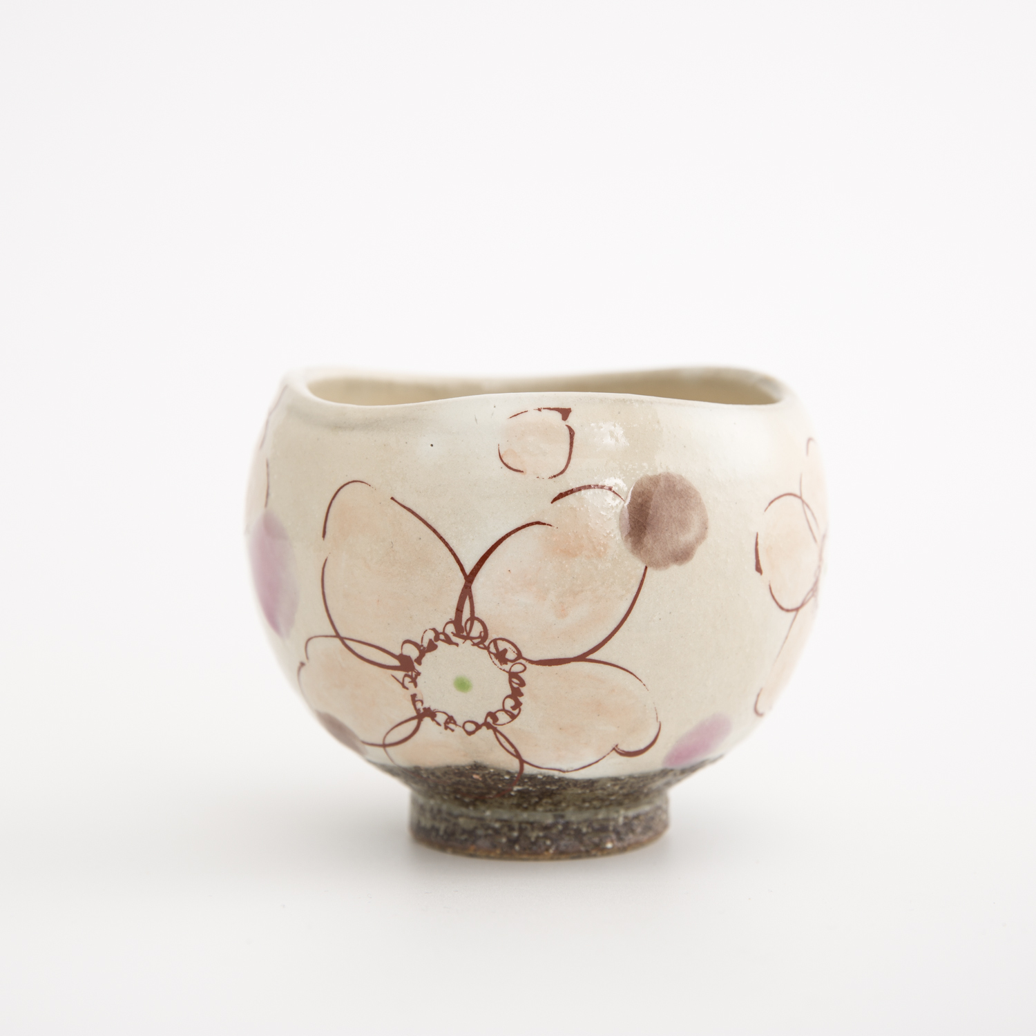 日本进口手工茶杯-虚空藏窑URARA花语系列九谷烧白底手工杯