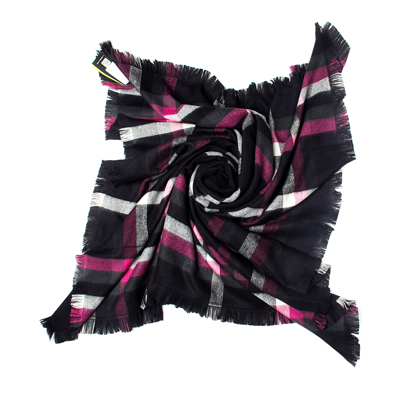 韩国进口奢侈品围巾-JUNGHWA英伦风轻柔保暖时尚围巾