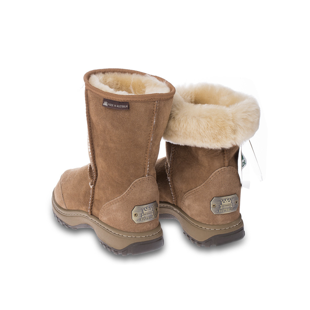 澳大利亚进口羊皮纽扣雪地靴-ChicEmpireUGG防水拓路者耐磨防滑中筒雪地靴