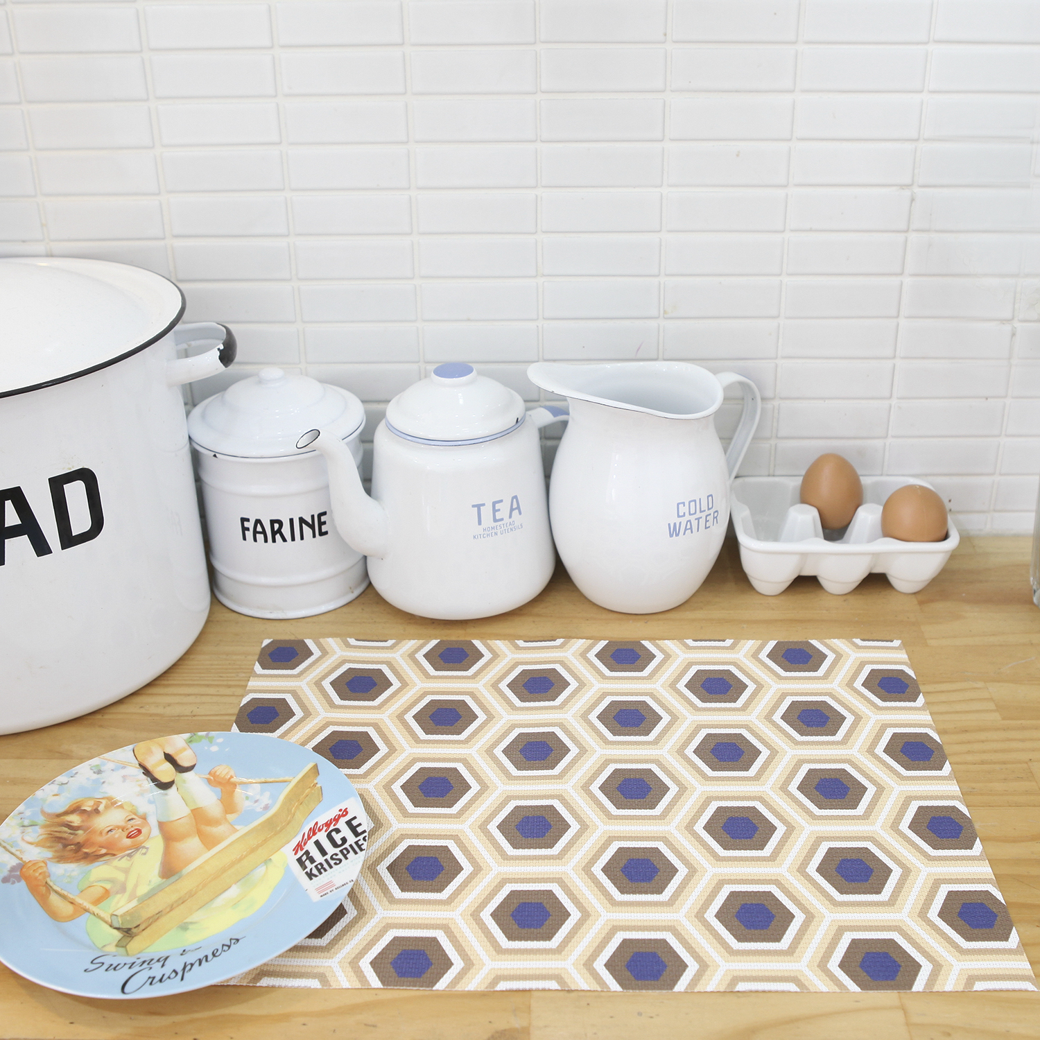 韩国进口餐桌水晶垫-MallowSpace高级环保PVC餐垫 韩国进口餐桌水晶垫-MallowSpace高级环保PVC餐垫