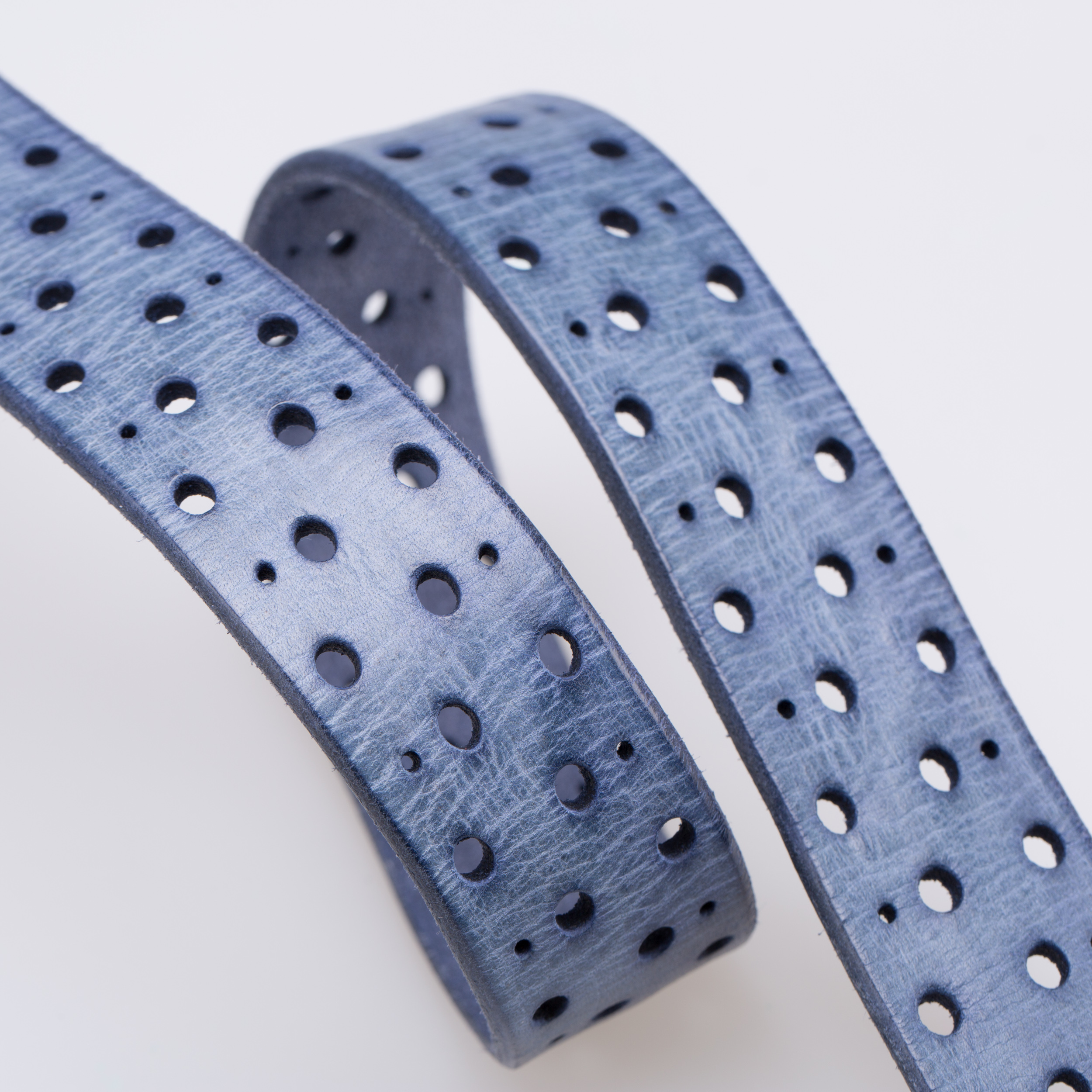 意大利进口帆布皮带-Martinica圆形镂空皮带