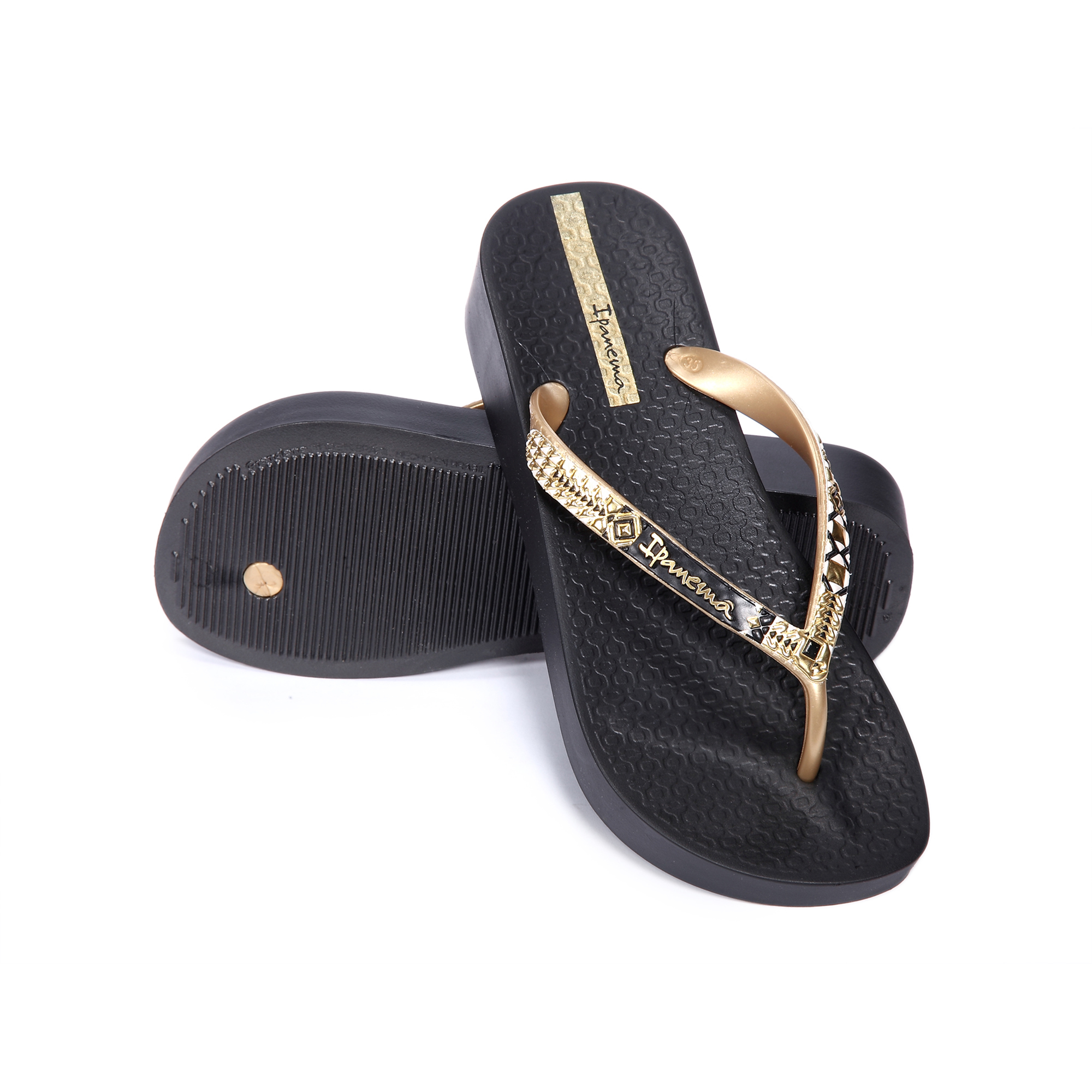 巴西进口毛线拖鞋图片-IPANEMA女式南美图腾系列人字拖拖鞋