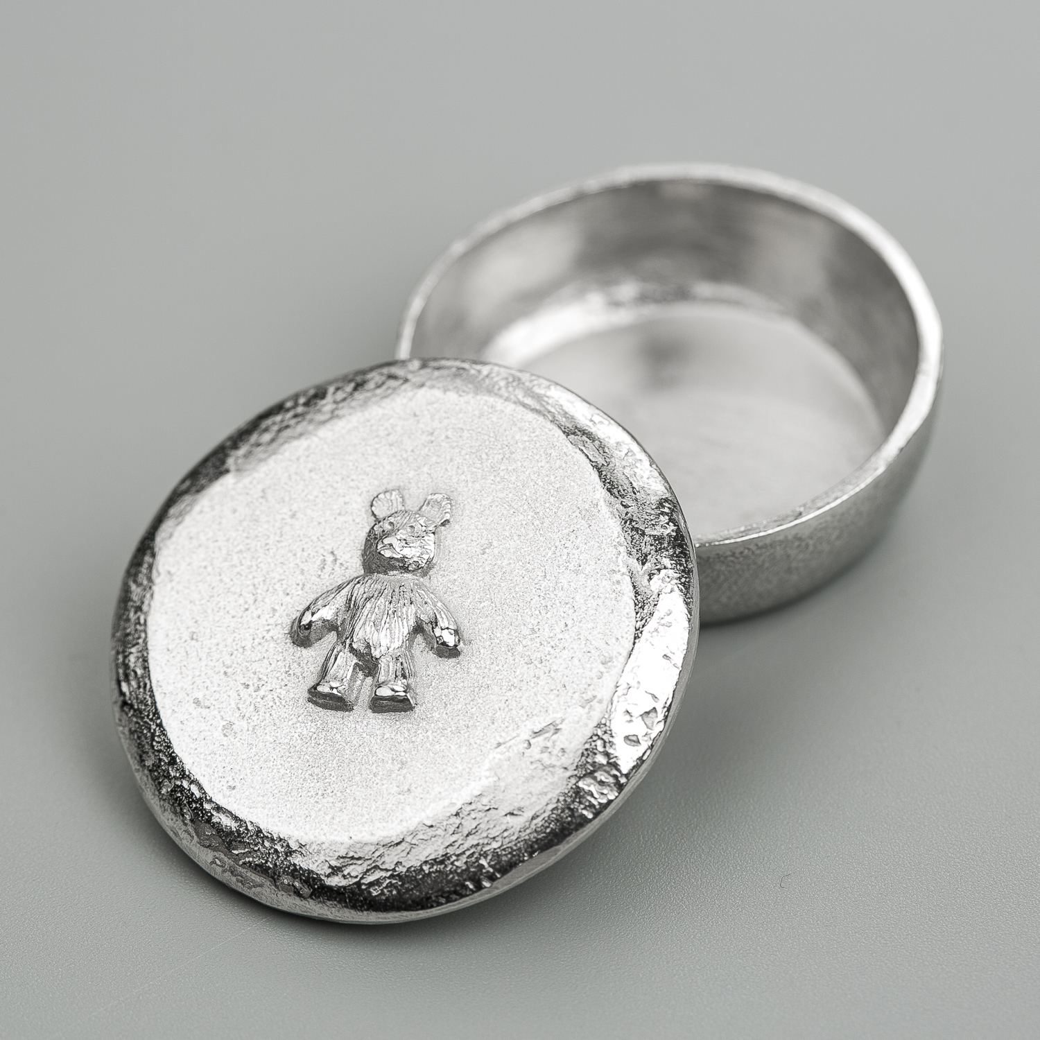 英国进口锡质宝宝盒-Lancaster and Gibbings“小熊”锡质宝宝盒