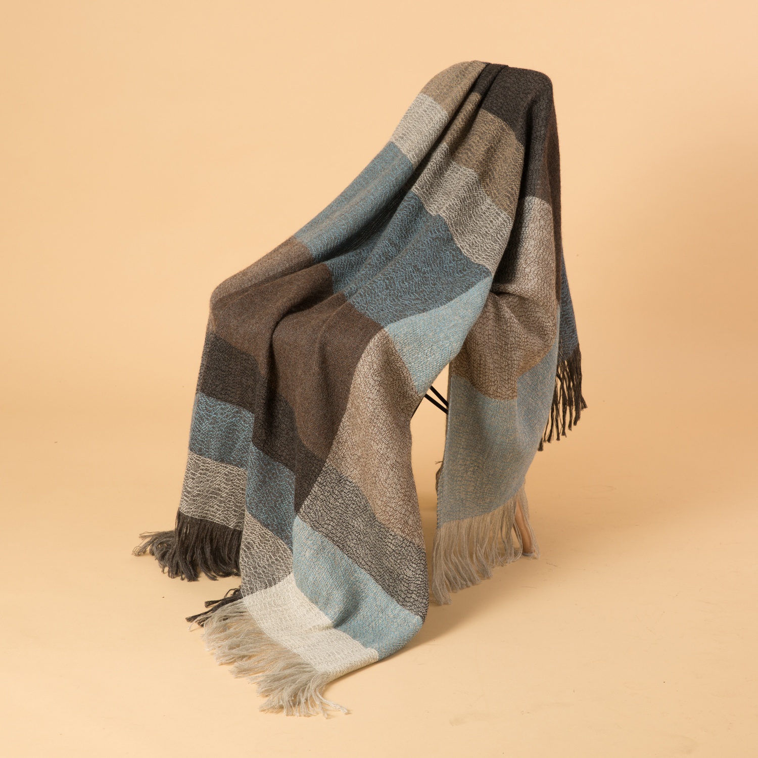 新西兰Stansborough指环王系列灰羊毛针织披肩盖毯