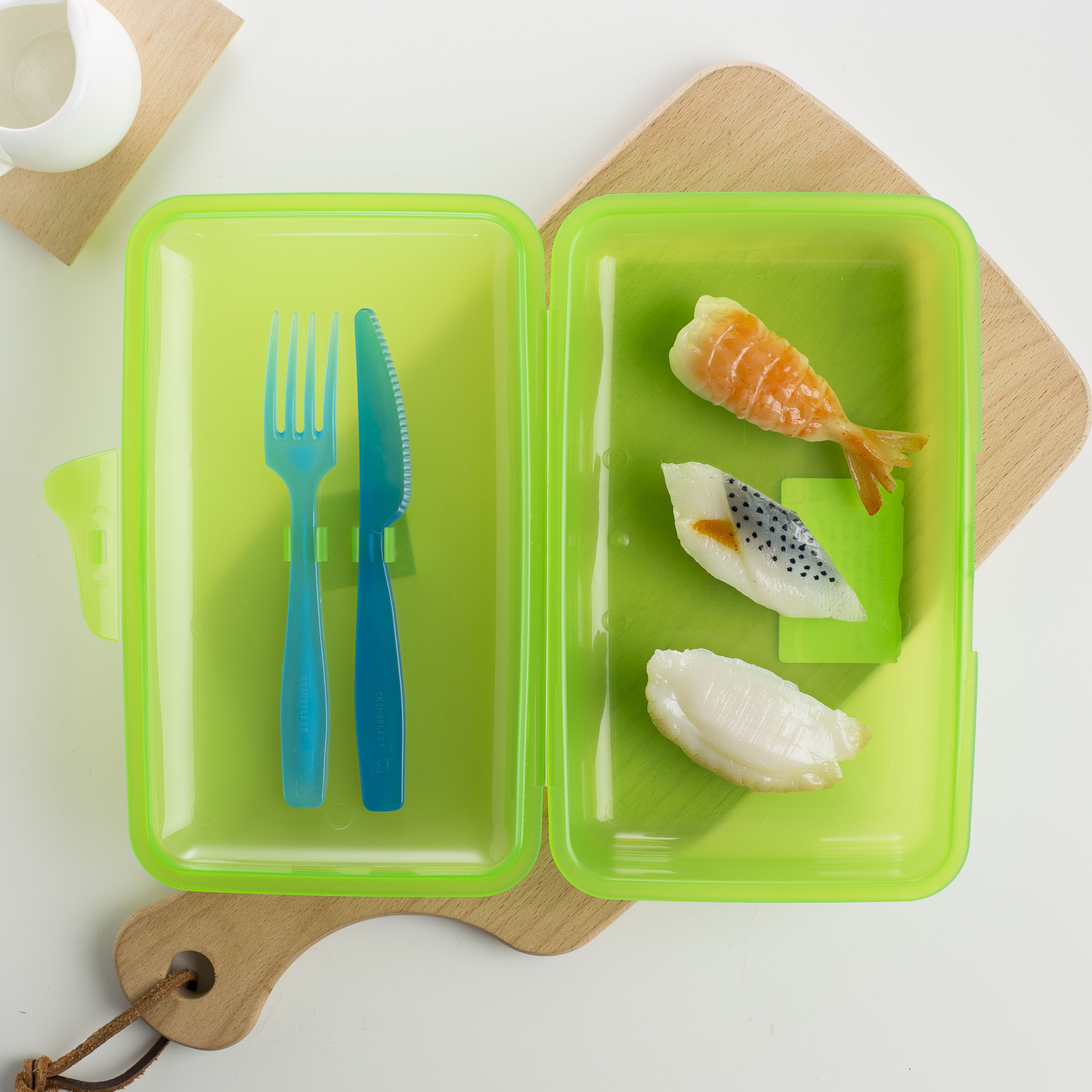 意大利进口午餐盒-Cosmoplast食品级塑料方形午餐盒带餐具