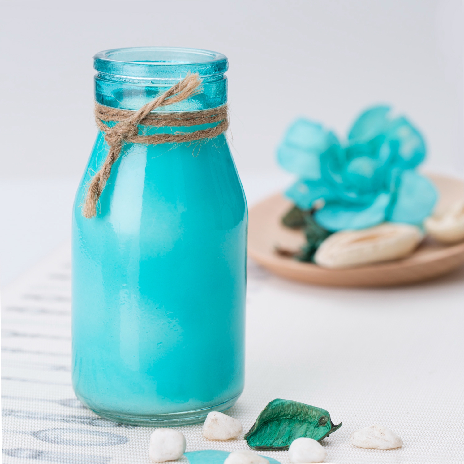 新西兰原产illumina soy candles 牛奶瓶香薰蜡烛200ml 新西兰原产illumina soy candles 牛奶瓶香薰蜡烛200ml