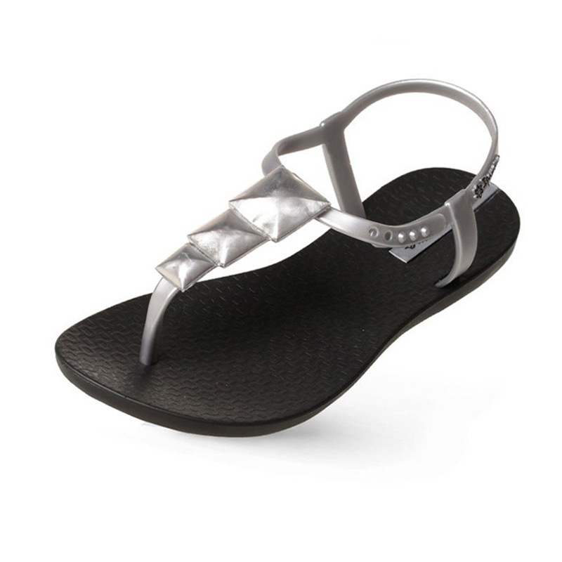 巴西进口棉拖鞋图片-IPANEMA女士罗马假日系列人字拖拖鞋凉鞋