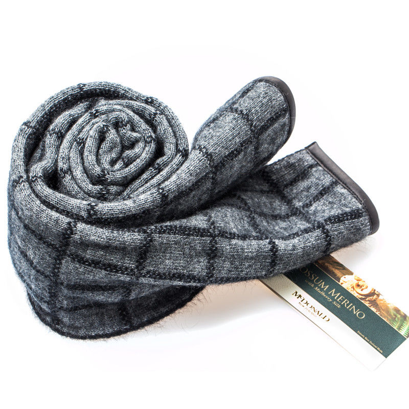 新西兰进口围巾-McDonaldTextile羊皮边方格围巾