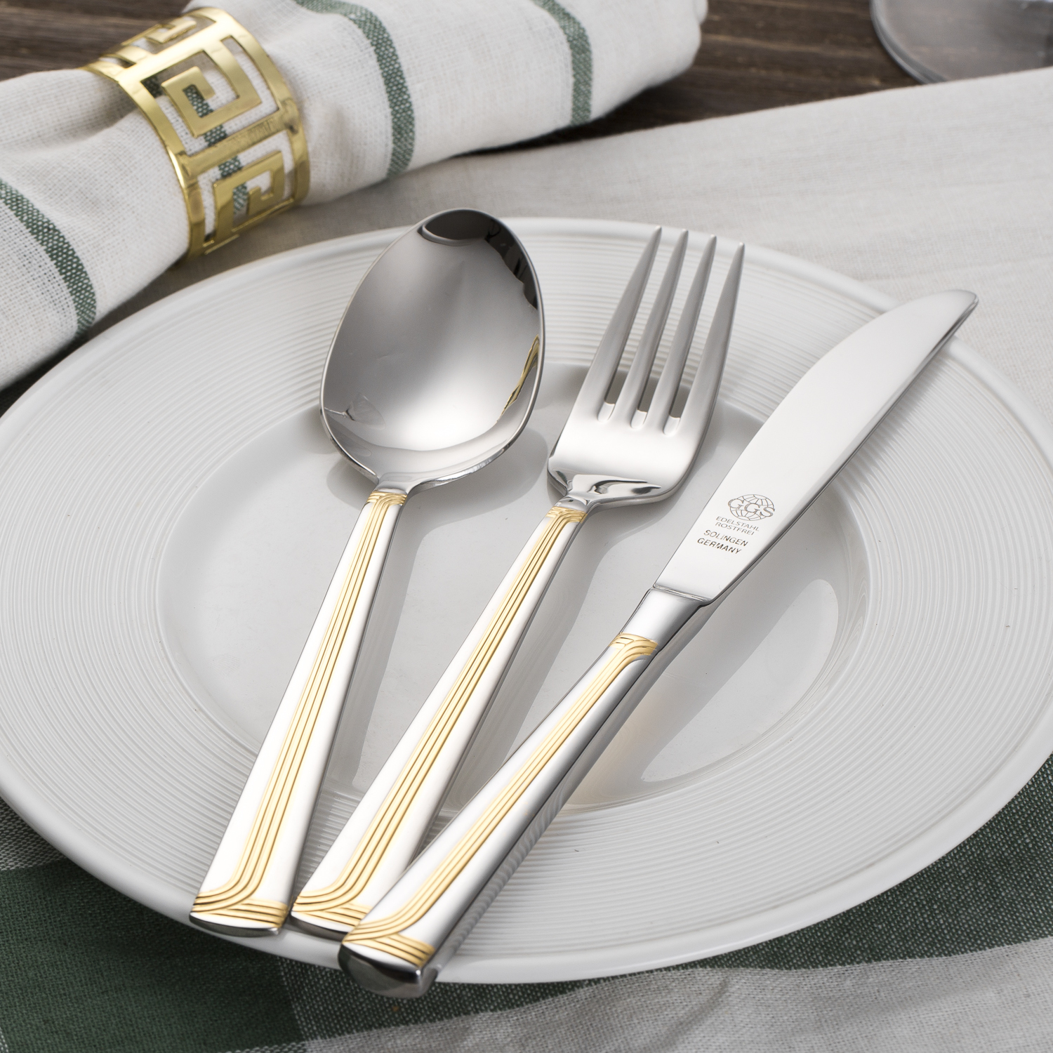 德国进口抗菌不锈钢餐具-进口抗菌不锈钢餐具-GGS不锈钢餐具套装Nicole高品质不锈钢精致镀金图案