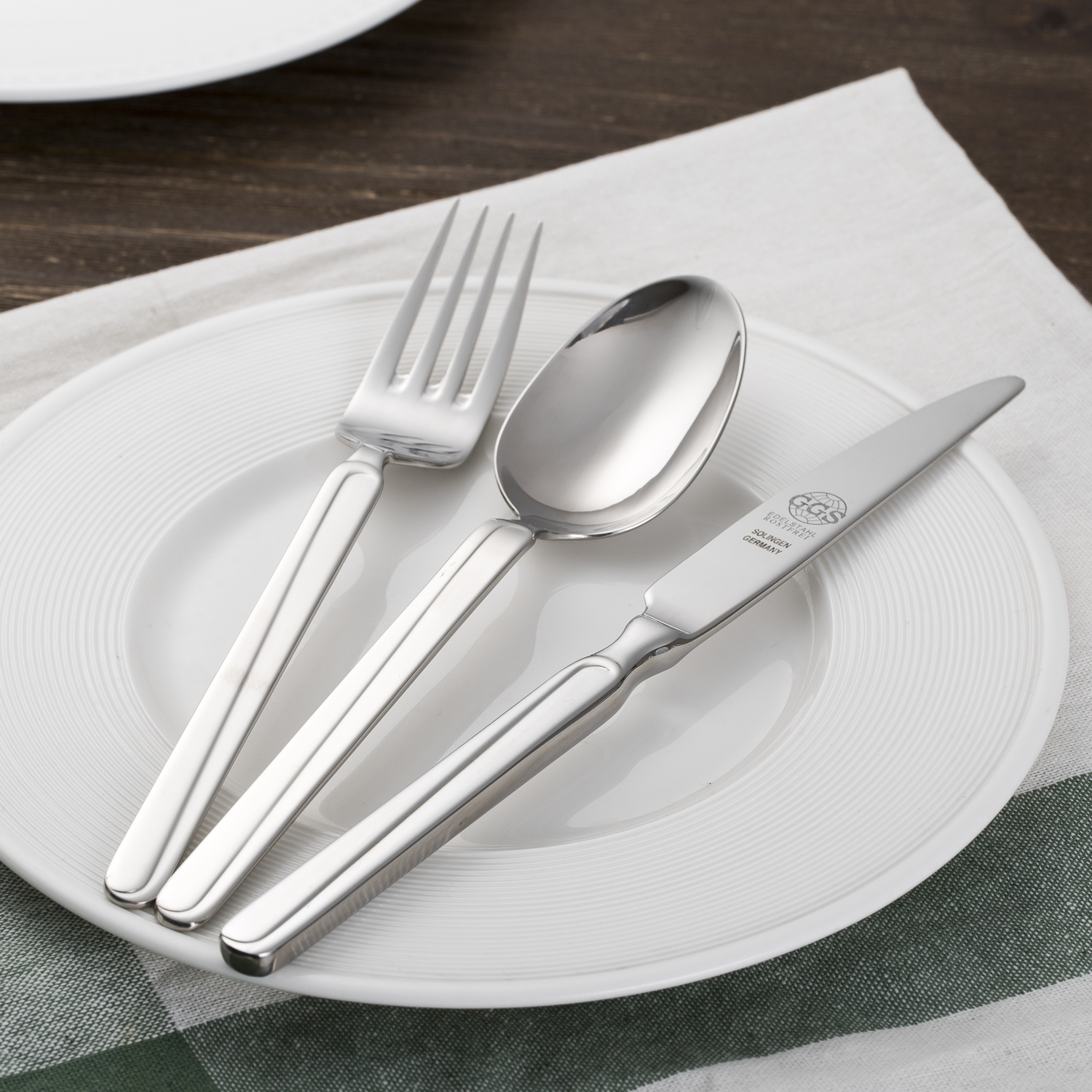 德国进口不锈钢餐具三件套-GGS不锈钢餐具套装Doris高品质不锈钢精致图案