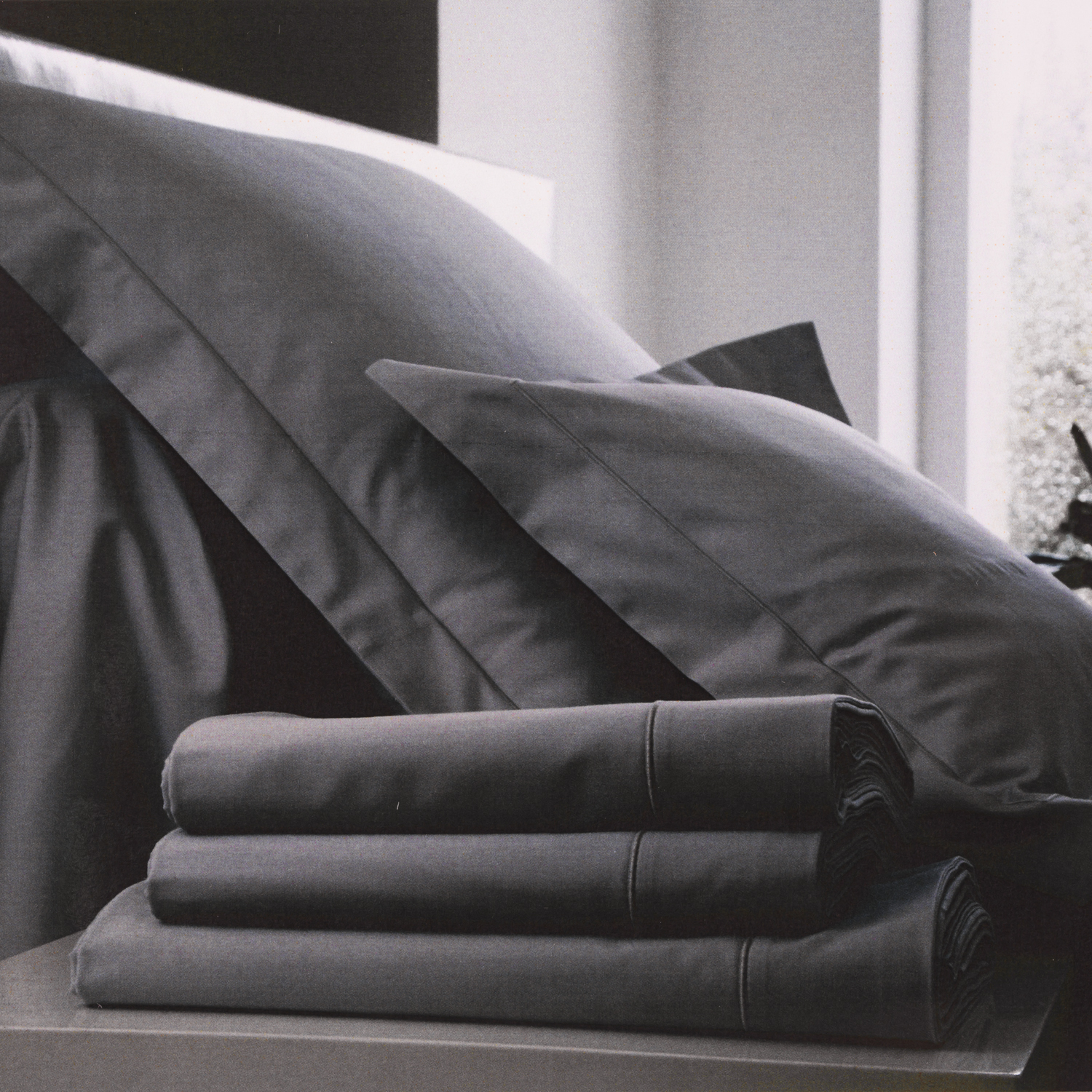 法国进口灰色床单-进口灰色床单-Blanc des Vosges贡缎提花灰色宫殿床单 - 灰色床单 法国进口灰色床单-进口灰色床单-Blanc des Vosges贡缎提花灰色宫殿床单 - 灰色床单