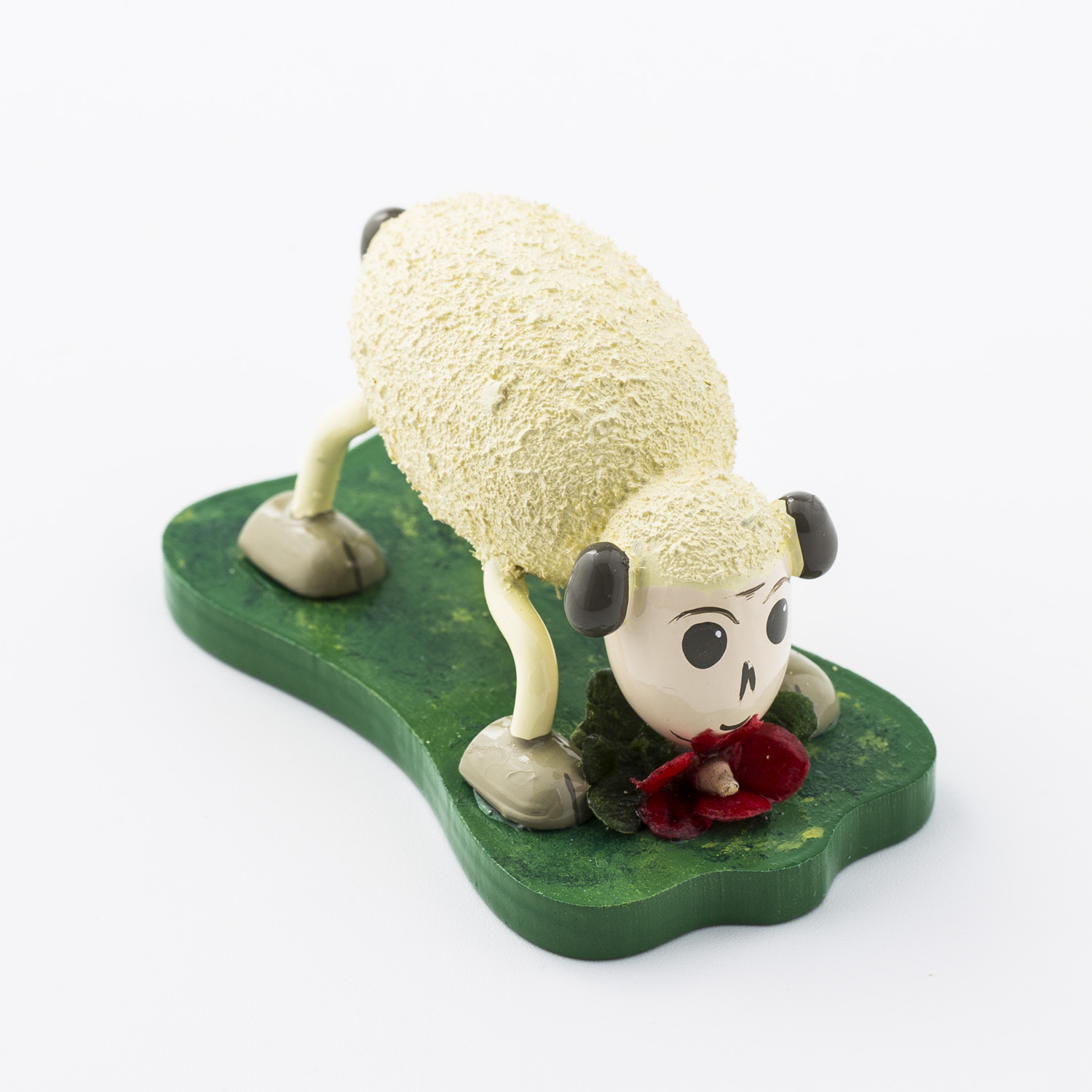 德国进口房间装饰品摆件-Kunstgewerbe Uhlig “闻花香的咩咩羊” 咩咩羊系列