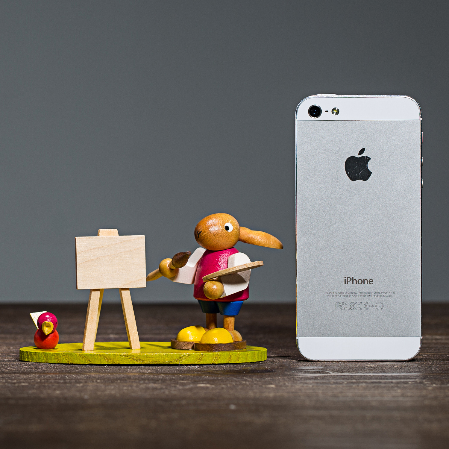 德国进口手工小饰品-Christian Ulbricht“作画中的精灵兔”精灵兔系列