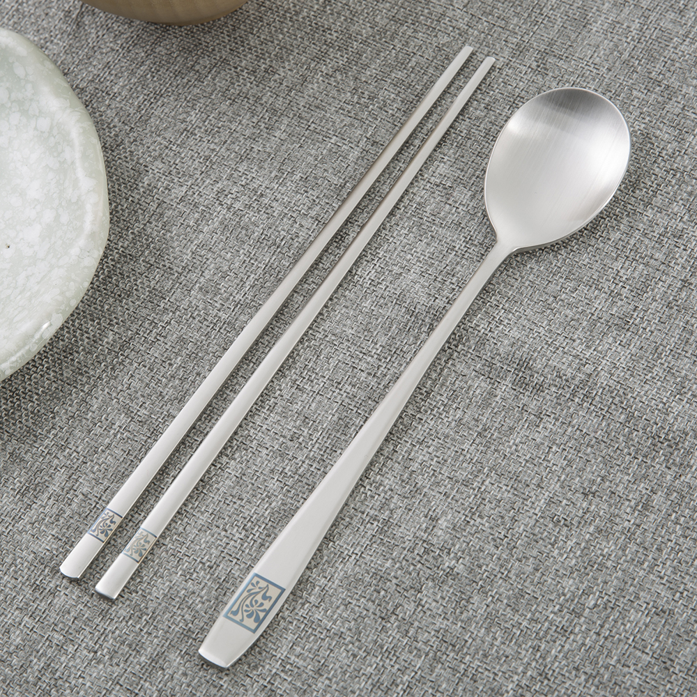 韩国进口餐具勺子筷子套装-DMKOREA勺子和筷子套装(1筷子+1勺子)亚光 - 餐具勺子筷子套装 韩国进口餐具勺子筷子套装-DMKOREA勺子和筷子套装(1筷子+1勺子)亚光 - 餐具勺子筷子套装